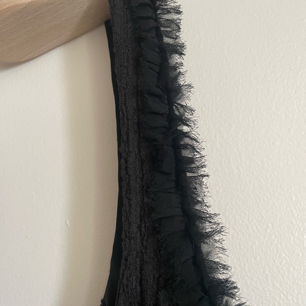 Mirror Palais Black Ribbed Sleeveless Midi Dress - Picture 4 of 8